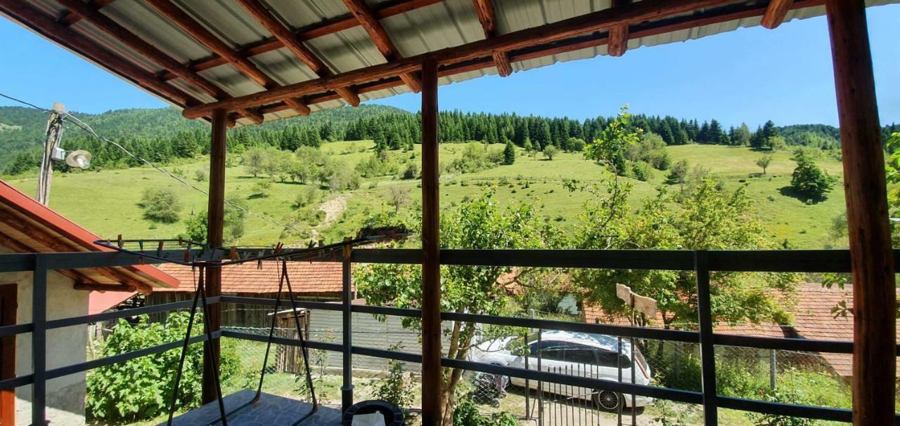 Villa Vrbena エクステリア 写真