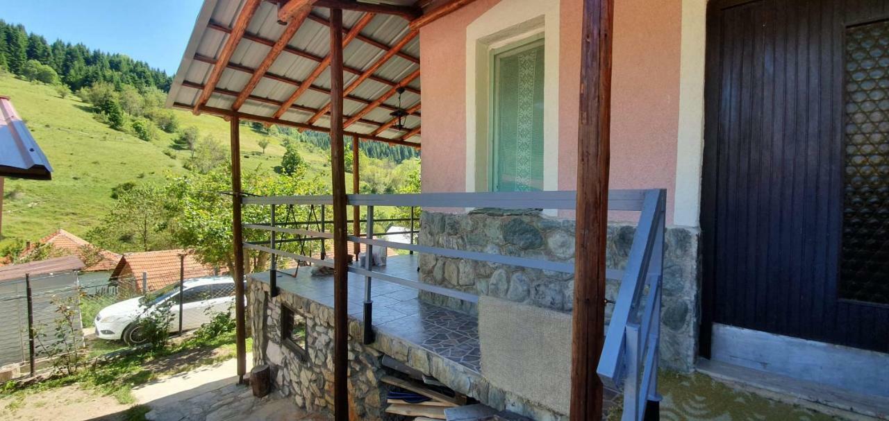 Villa Vrbena エクステリア 写真